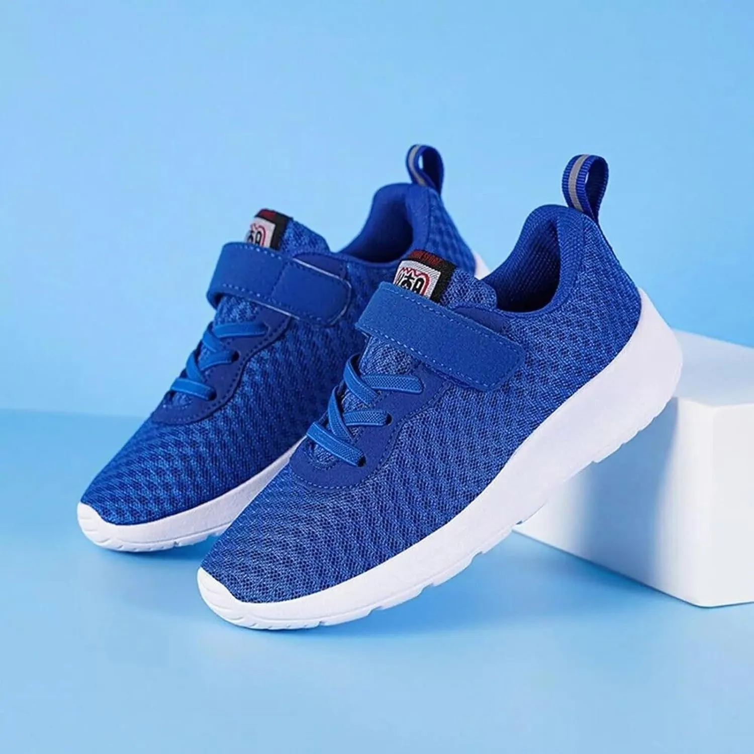 Fashionable Children's Sports Shoes Mesh Breathable Comfortable Lightweight Flat Bottom Soft Lace Boys' Athletic Shoes
