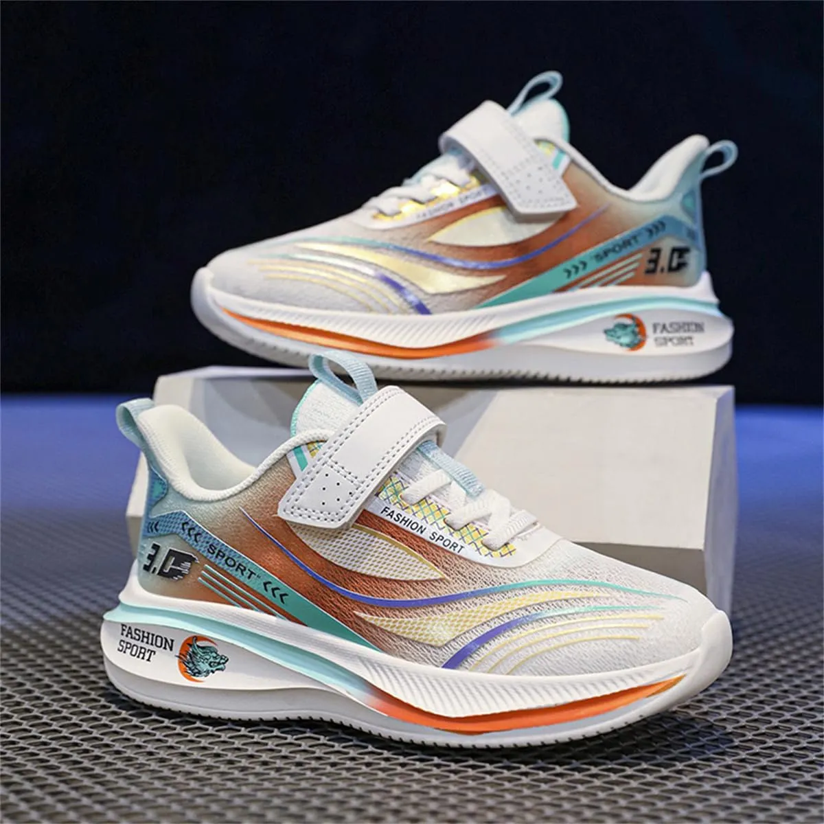 Kids Lightweight Fashion Sneakers Breathable Running Shoes