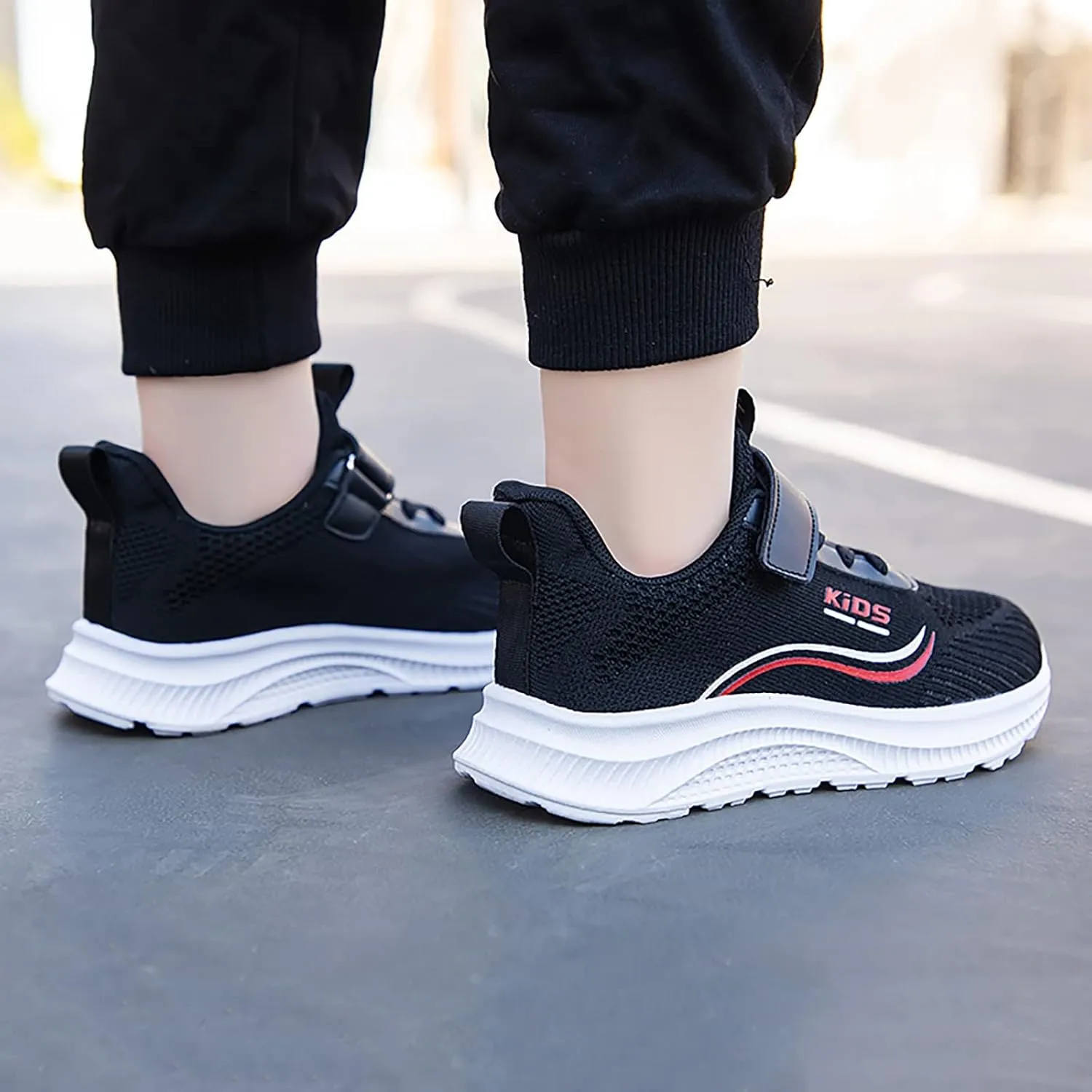 Kids Running Shoes Lightweight Breathable Elastic Adjustable Strap Soft Sole Anti Slip Tennis Shoes for Toddler