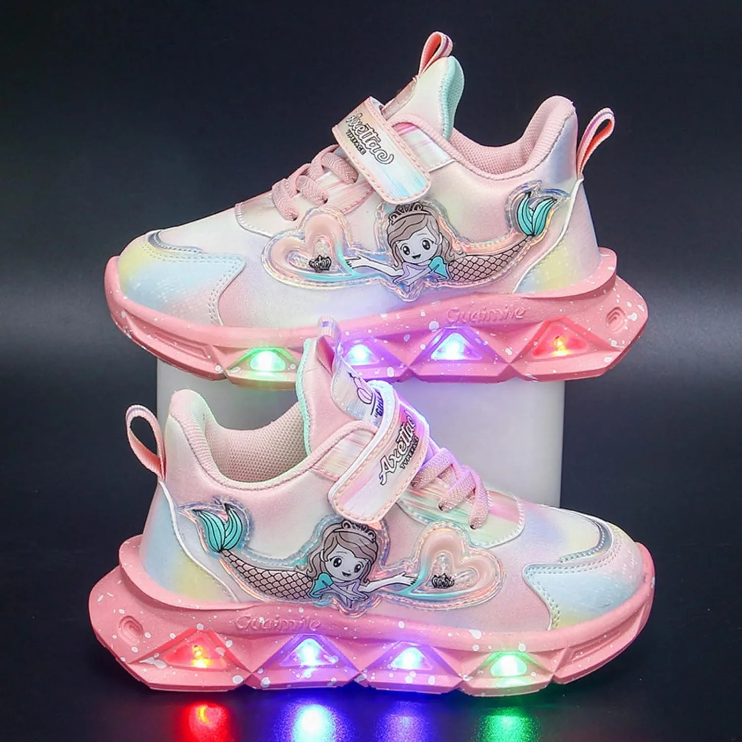 Light Up Shoes for Girls Kids Breathable Flashing Sneakers Lightweight Glowing Athletic Shoes Toddler Cute Sneaker