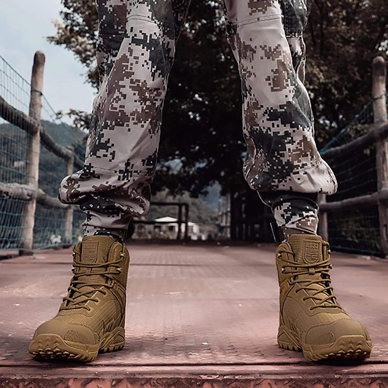 Mens Military Tactical Boots Combat Boots Breathable Police Patrol Boots Lightweight Army Boots Waterproof Hiking Boots