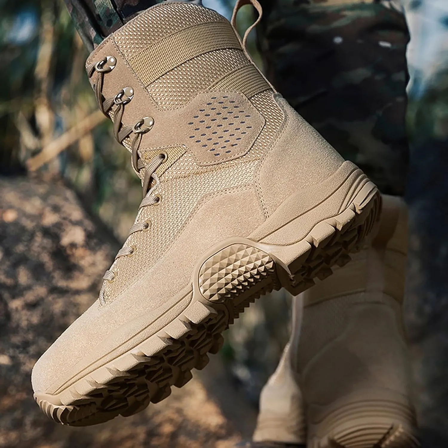 Mens Military Tactical Boots Combat Boots Breathable Police Patrol Boots Lightweight Army Boots Waterproof Hiking Boots