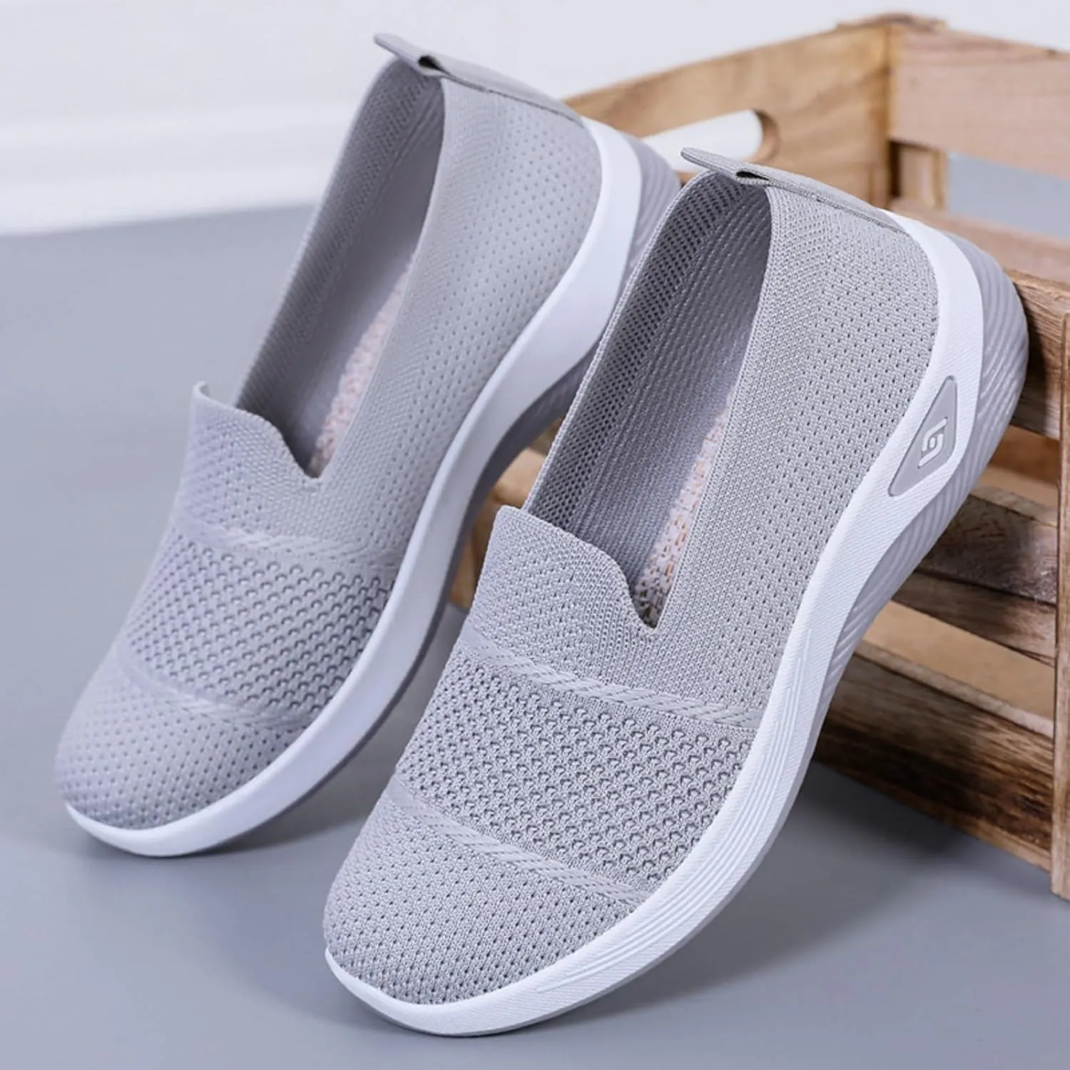 Slip On Orthopedic Sneakers Women Woven Orthopedic Breathable Soft Shoes Walking Flying Sneakers Diabetic Foam Walking Shoes Lightweight Wide Width Soft Sole Arch Support Non-Slip Shoe