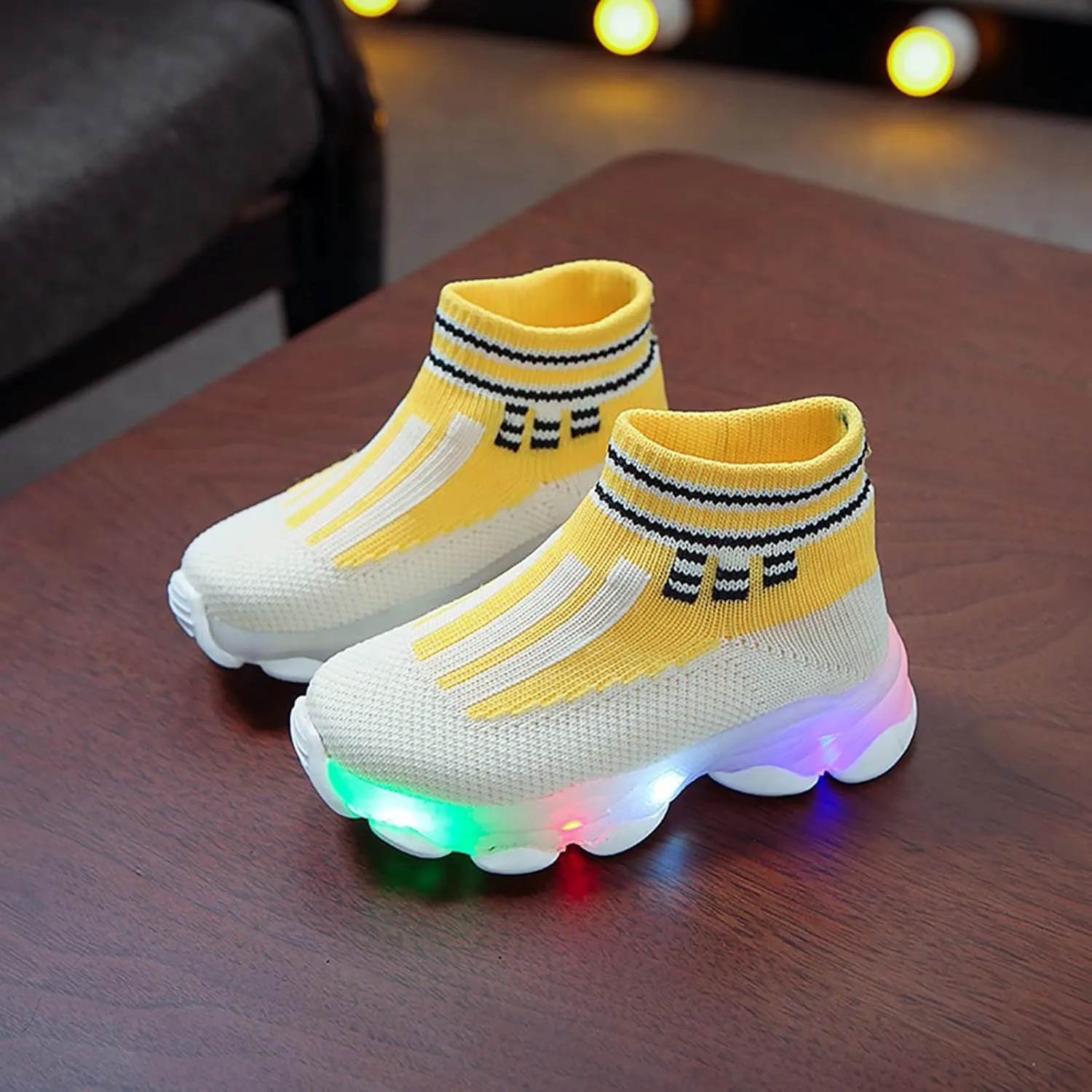 Toddler Mesh Light Up Shoes Lightweight Flashing Breathable Soft Sole Walking Sock Sneakers for Boys Girls Kids