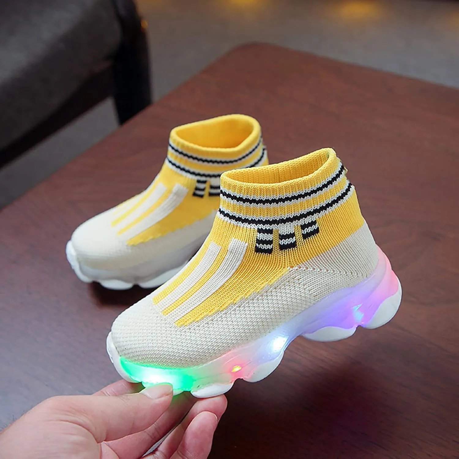 Toddler Mesh Light Up Shoes Lightweight Flashing Breathable Soft Sole Walking Sock Sneakers for Boys Girls Kids