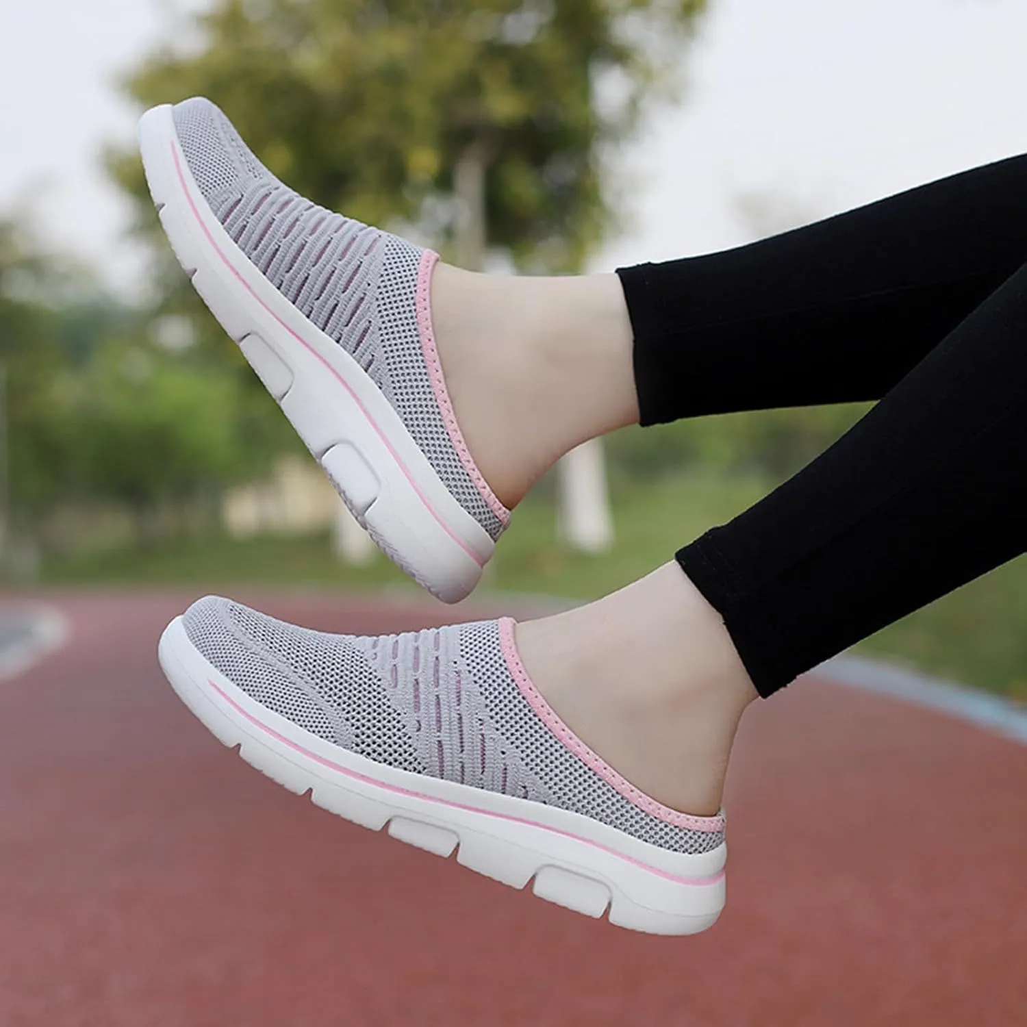 Womens Breathable Mesh Walking Mules Lightweight Breathable Slippers Mesh Slip-on Mule Shoes Orthopedic Closed Toe Sandal