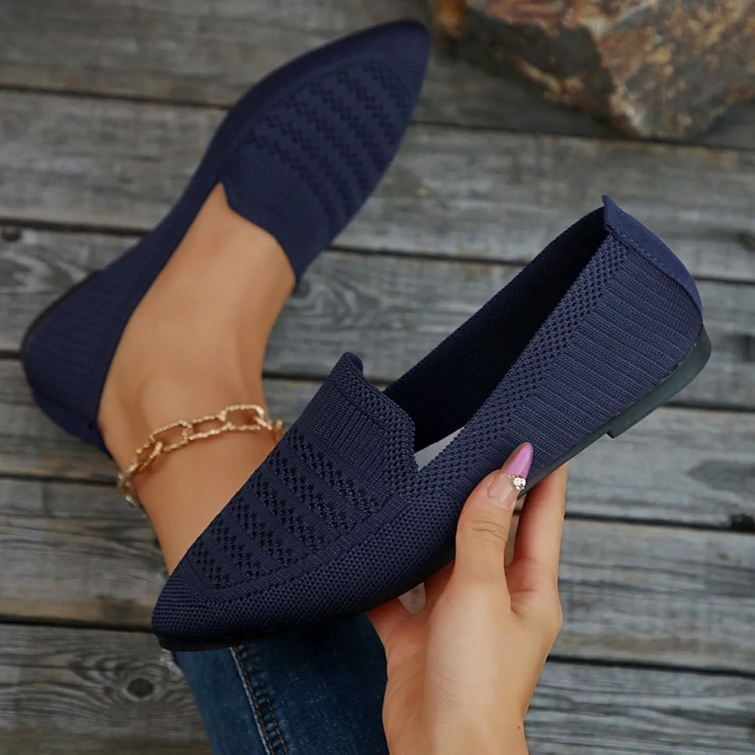 Women's Casual Flat Shoes Summer Slip On Work Shoes Comfortable Mesh Breathable Sneakers Soft Wide Width Dress Sneakers