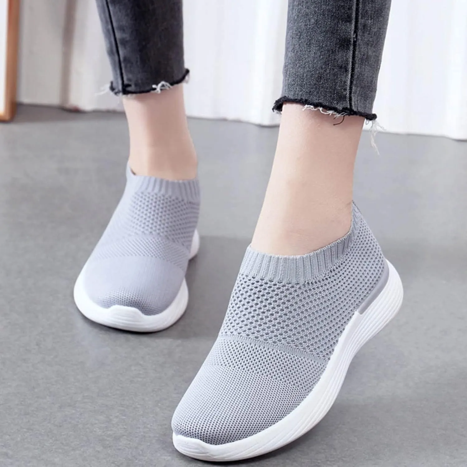 Women's Fashion Sneakers Lightweight Versatile Slip On Shoes Breathable Casual Outdoor Fitness Shoes Non Slip