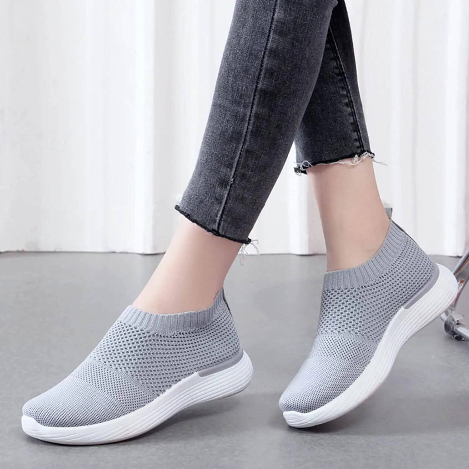 Women's Fashion Sneakers Lightweight Versatile Slip On Shoes Breathable Casual Outdoor Fitness Shoes Non Slip