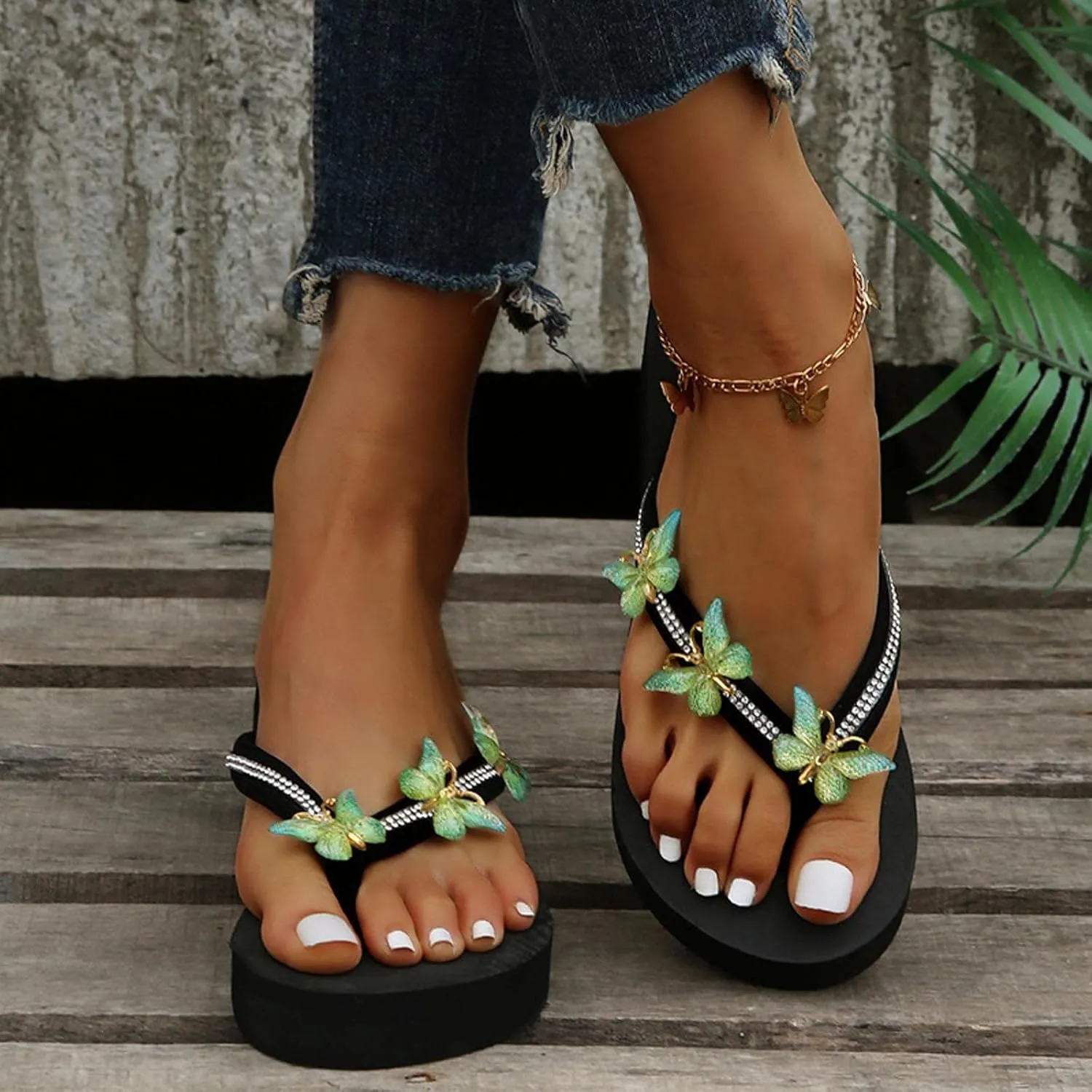 Womens Sandals 2023 Summer Fashion Slip on Wedge Platform Flip Flops Butterfly Rhinestone Thong Straps Clip Toe Slippers Comfy Casual Ladies Shoes