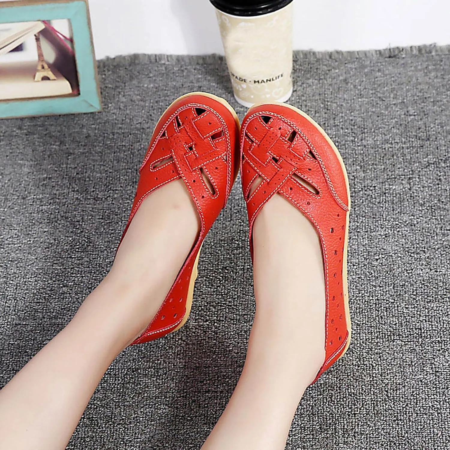 Women's Sandals Comfortable Leather Loafers Slip On Walking Flats Casual Round Toe Moccasins Outdoor Breathable Soft Shoes