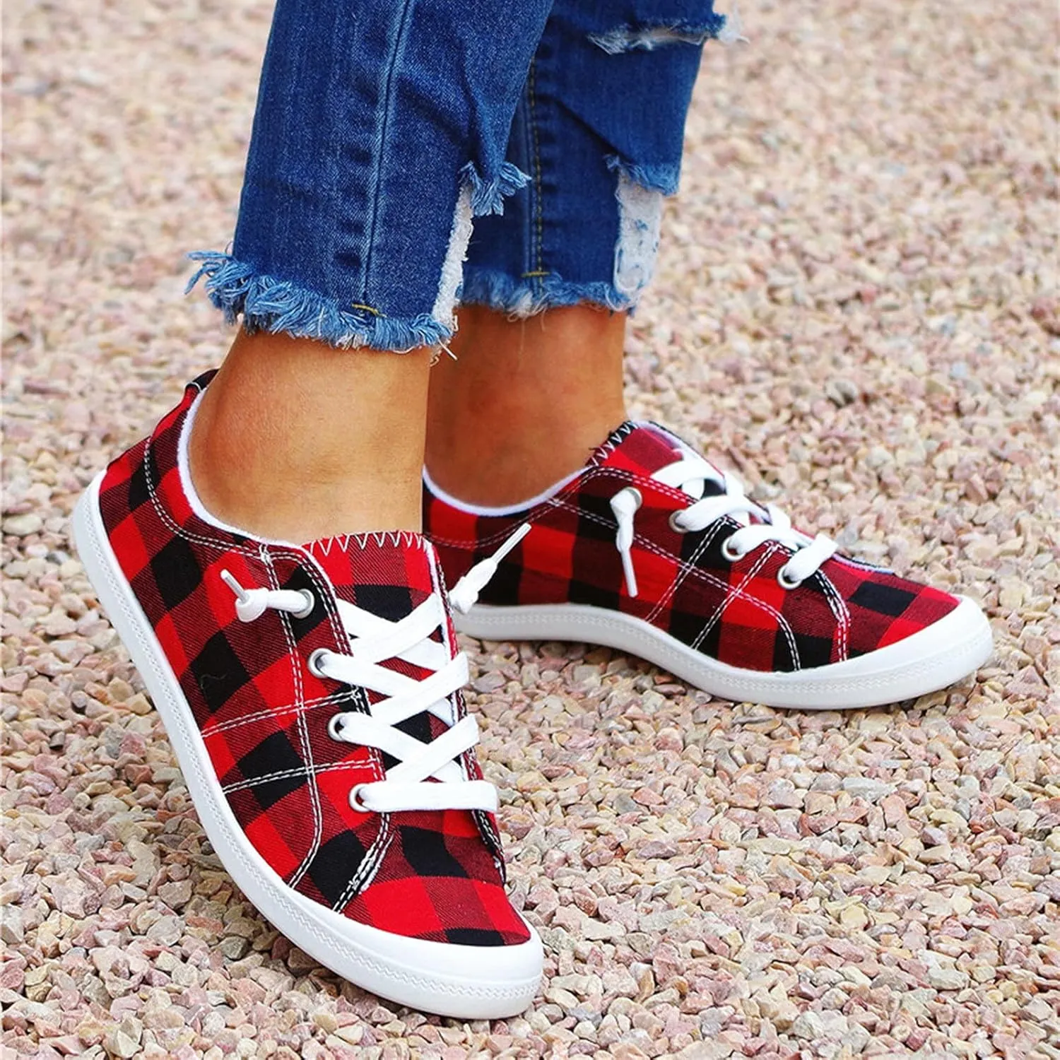 Womens Slip on Shoes White Shoes for Women Soft Women’s Tennis Shoes Womens Tennis Shoes Walking Sneakers for Women